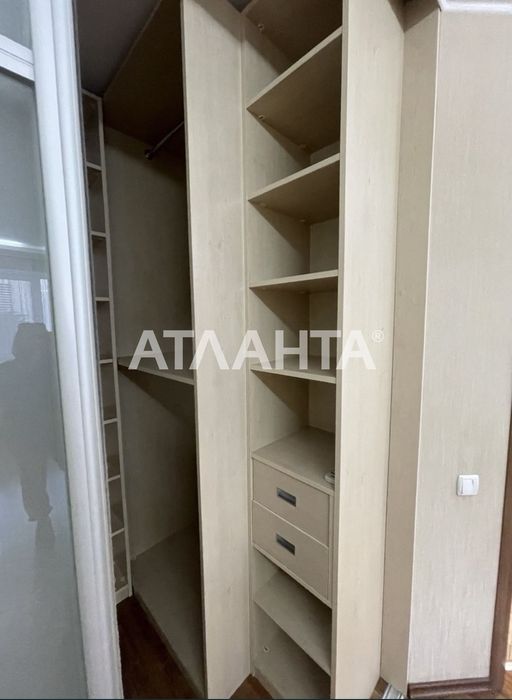 Однокомнатная квартира в кирпичном доме с ремонтом  в ЖК Вернисаж