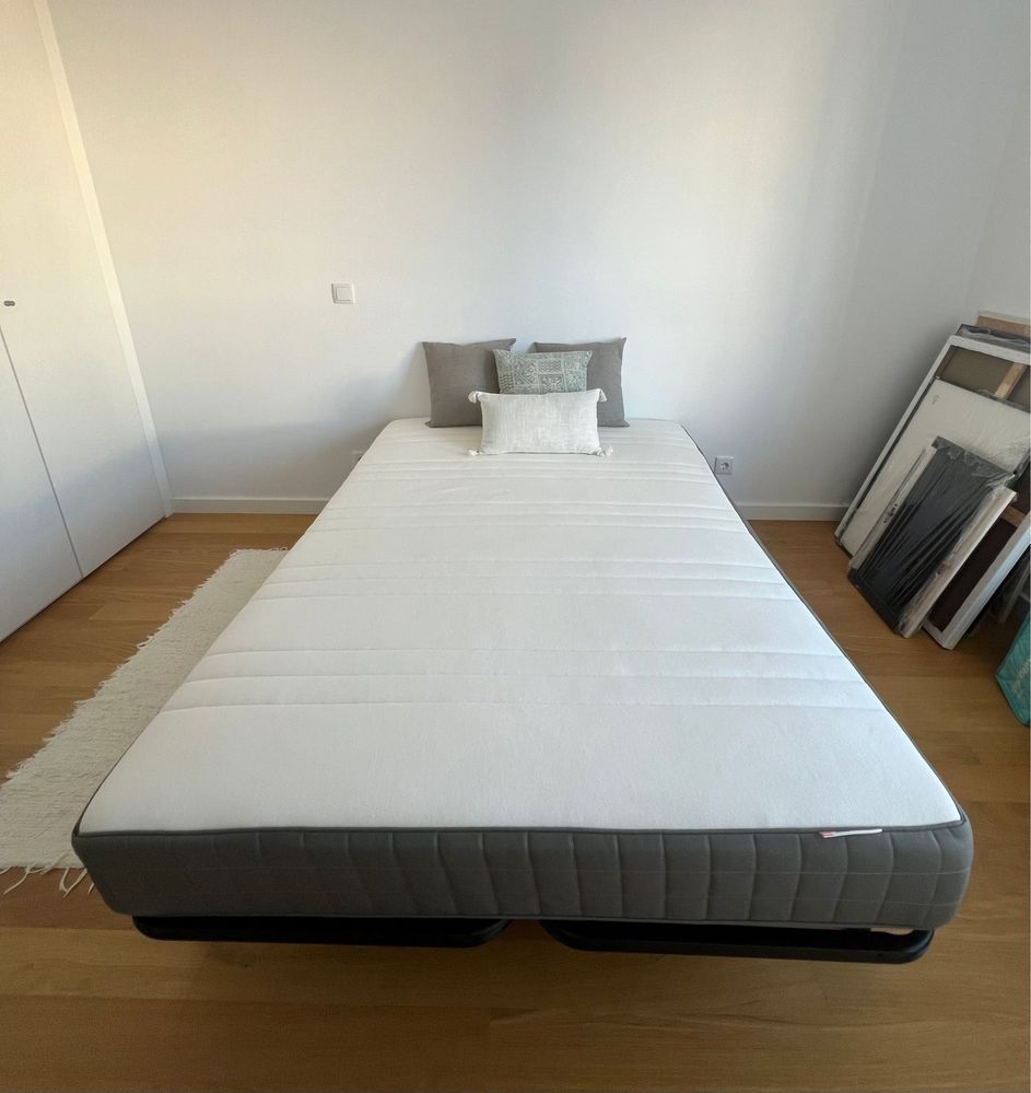 Colchao + estrado IKEA