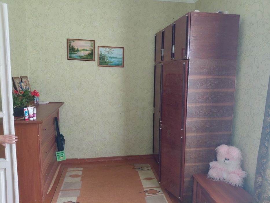 Здамо в оренду. Дві кімнати  в будинку .Район Зелена