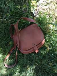 Кожаная сумка  коричневого цвета