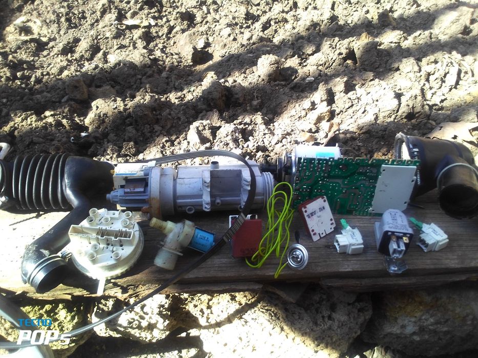 Продам запчасти для стиральной машины