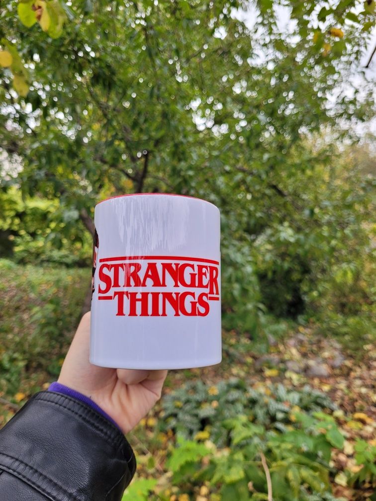 Чашка Stranger Things (Очень странные дела)
