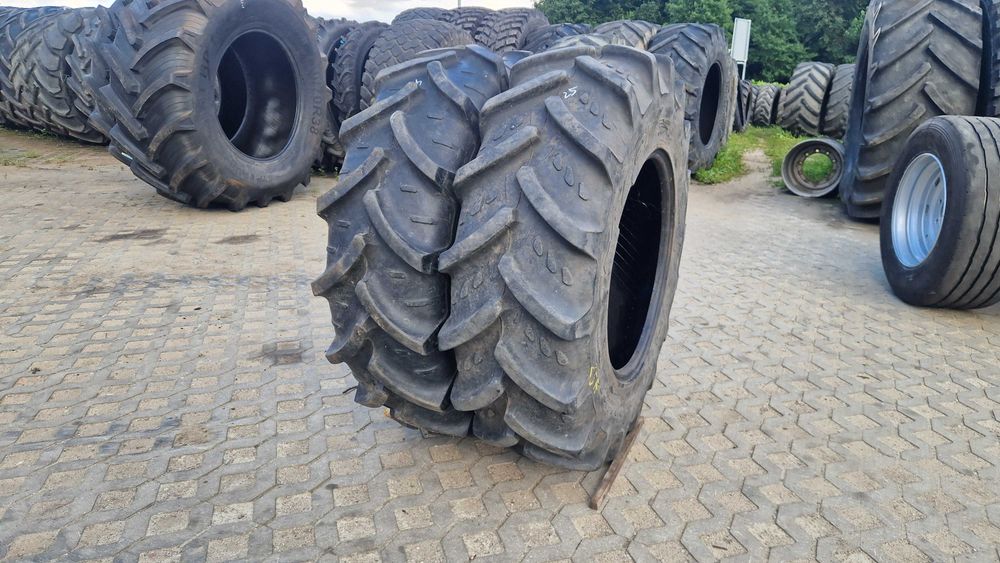 340/85r24 13.6r24 13.6-24 Kleber 90% bieżnik