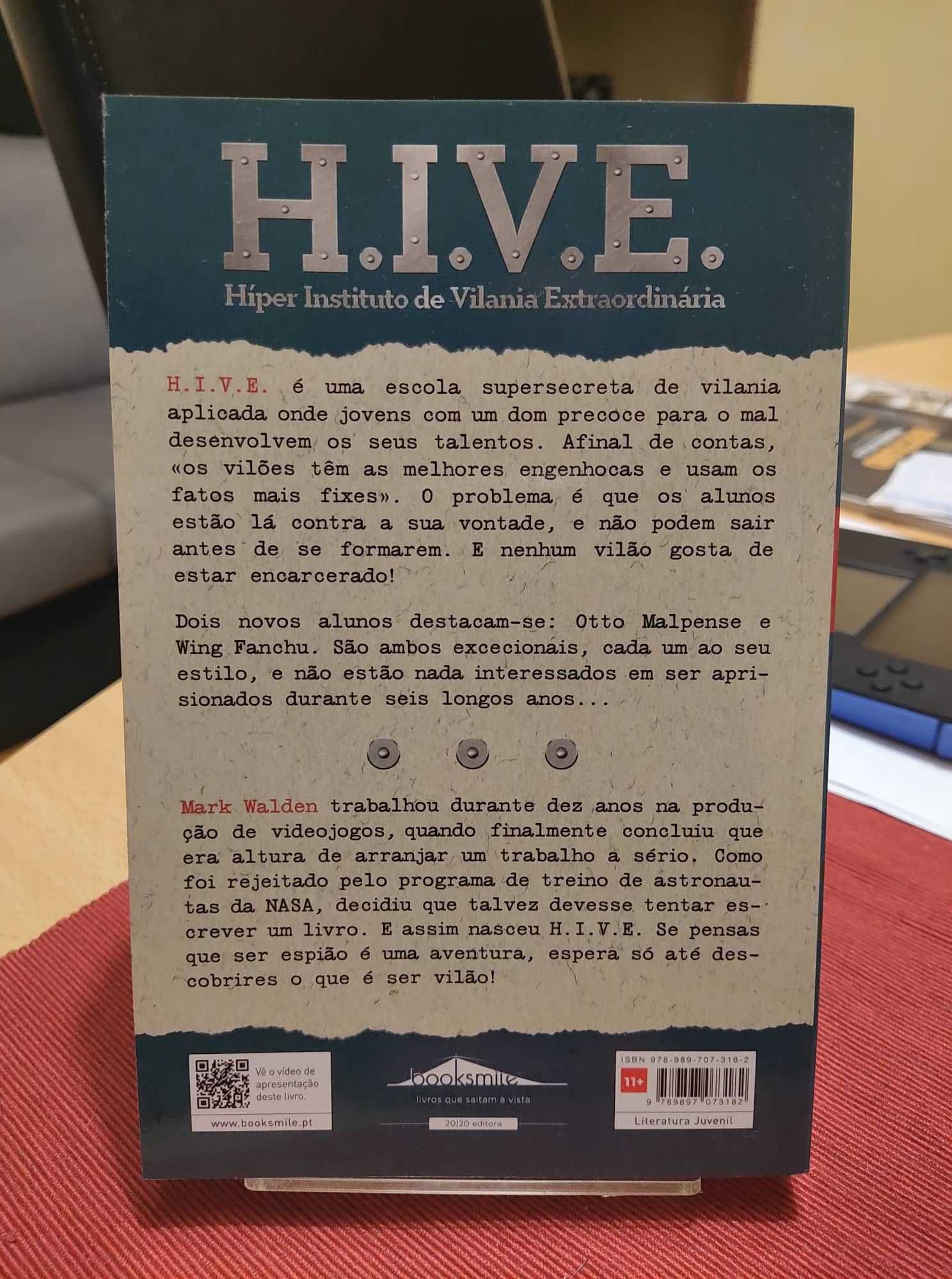 Livro “H.I.V.E.”