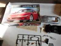 revell - Mazda RX-7 model niekompletny