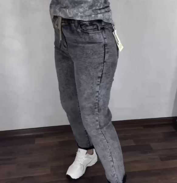 Джинси зручні стильні жіночі у дуже великих розмірах 48-56