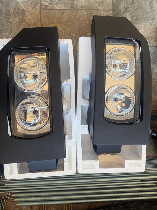 Reflektor lampa przód zderzak światło Mercedes Unimog U1000 - U2450