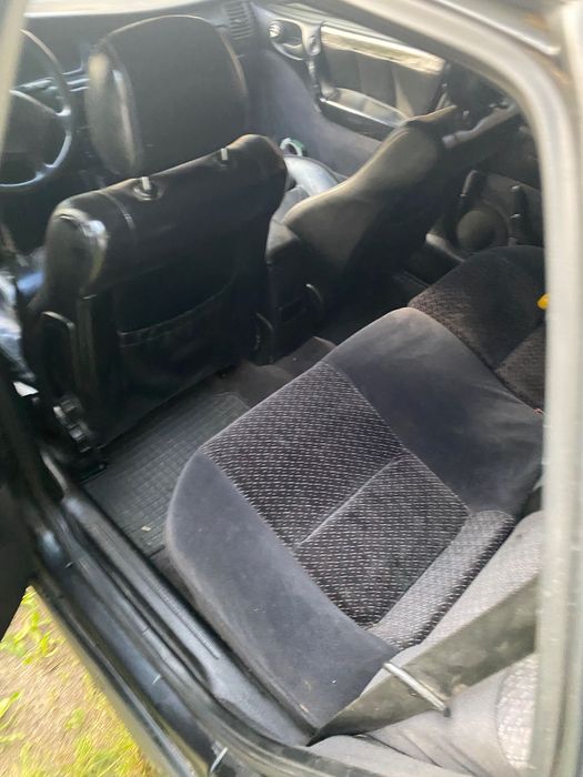 Продажі Опель Векра б 1.6 бнз