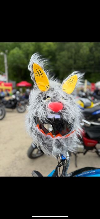 Nakładka na kask królik