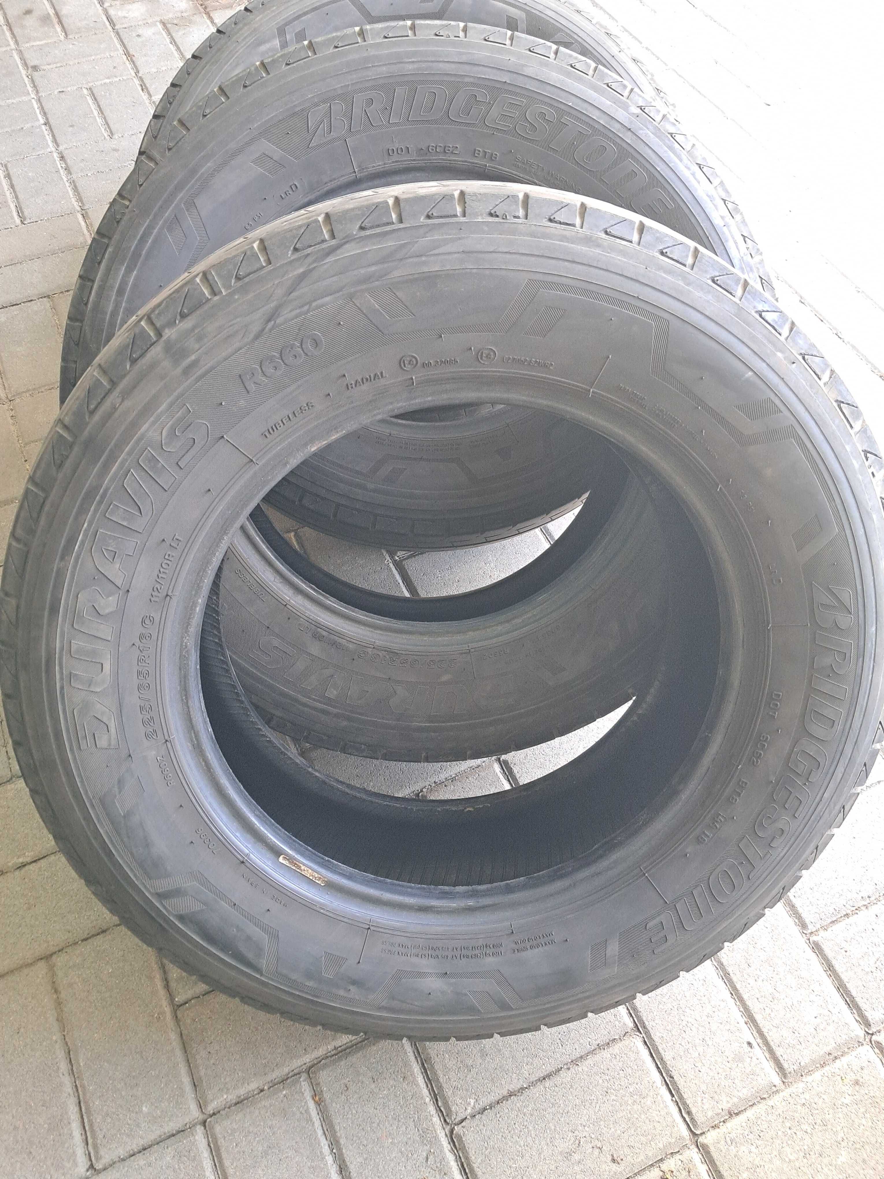 Opony Bridgestone Duravis 225 65 r16 C do busa, 4 sztuki, 10 mm, lato