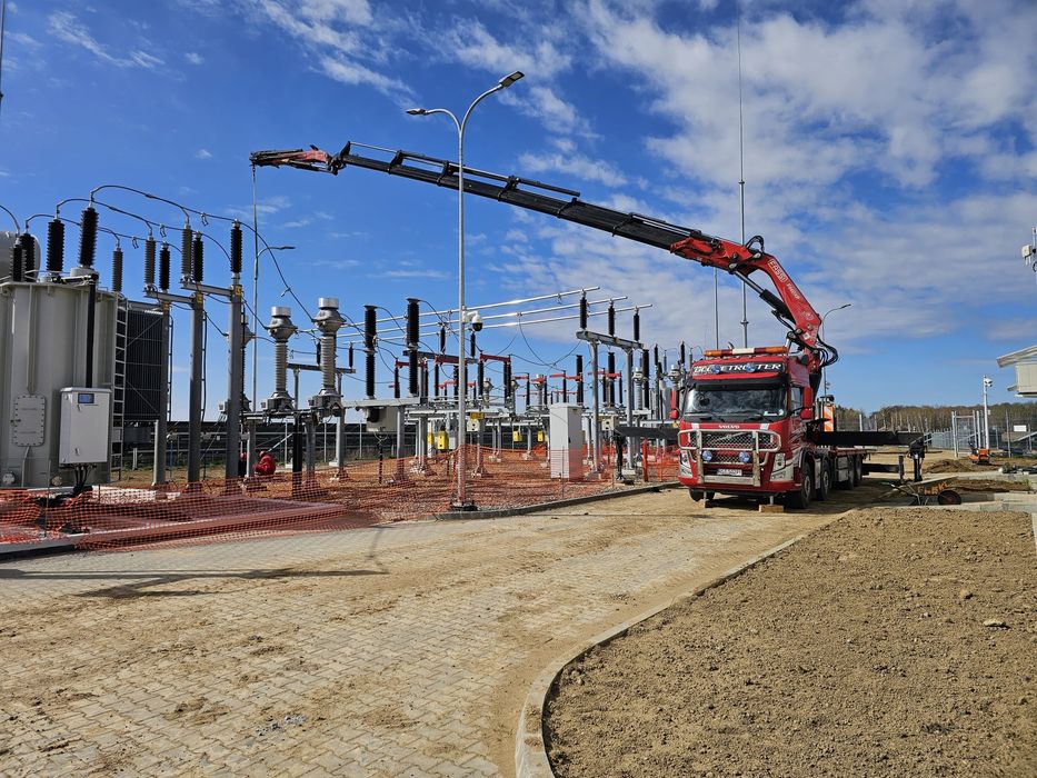 Usługi dźwigowe transportowe hds 10t  kontenery maszyny laweta galsta