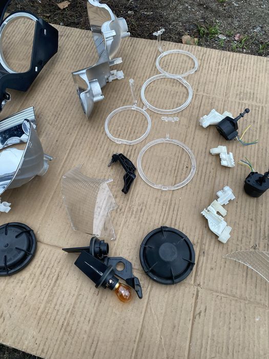 Запчасти на фары бмв е60 е61