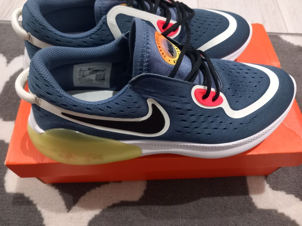 WMNS  NIKE Joyride dual run r.40,5