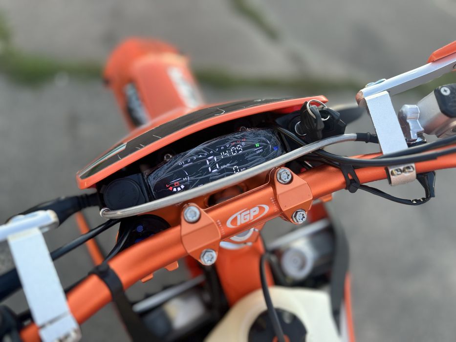 Мотоцикл KTM Exdrive Hyper 300 2026 року