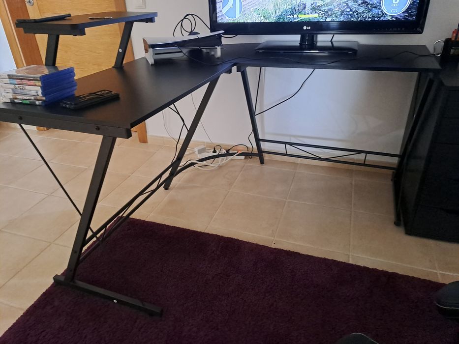 Mesa Gamer canto 130x130x50