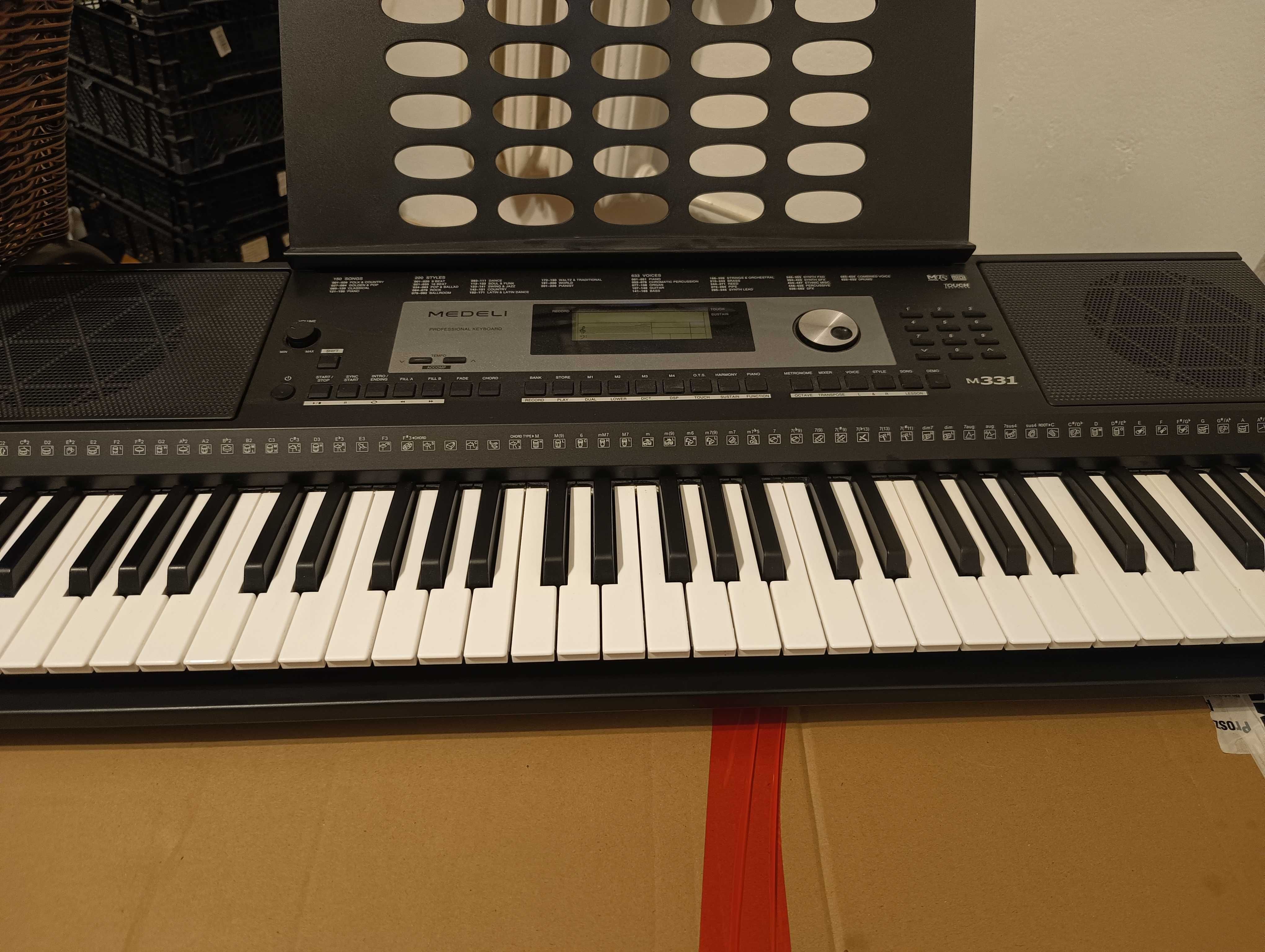 Profesjonalny keyboard medeli m331 Nowy ze stojakiem