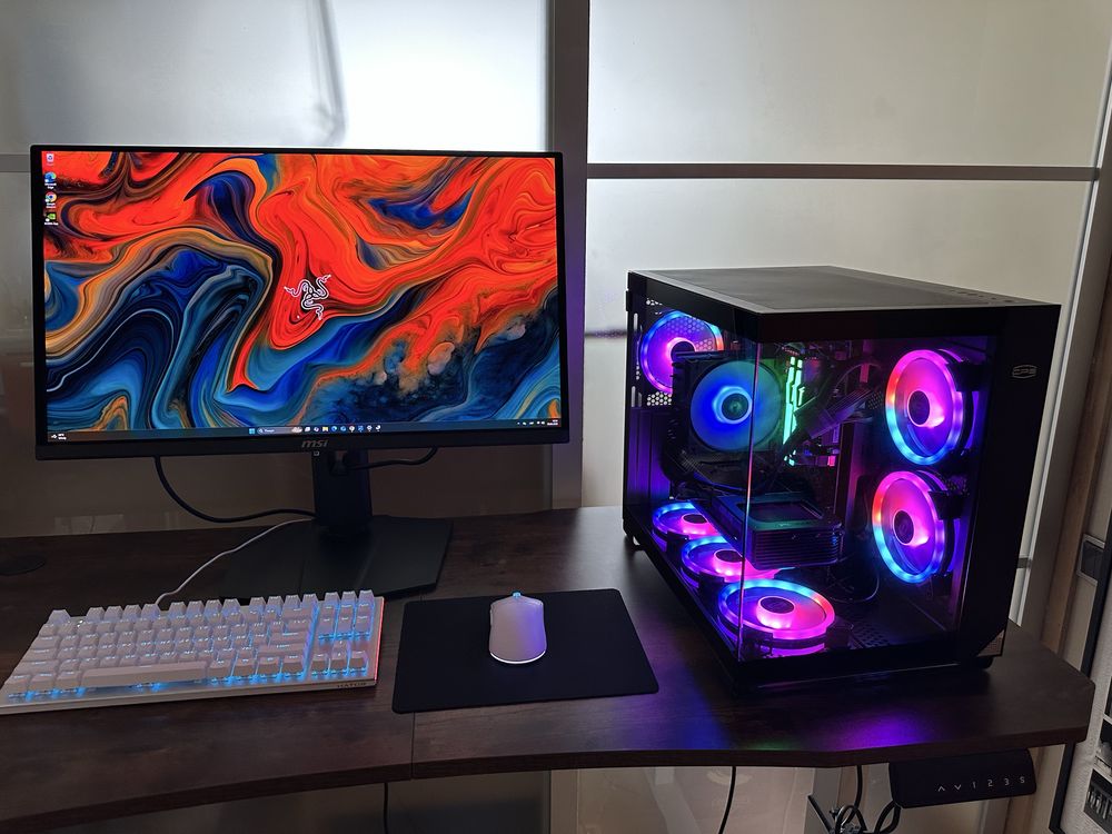 ПК 9600X/RTX 5070 + HATOR периферія (клава,мишка,мікрофон,килимок)