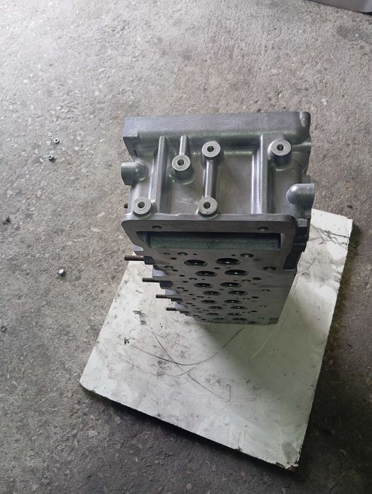 Cabeça Colaça de motor Mitsubishi 3.0 did