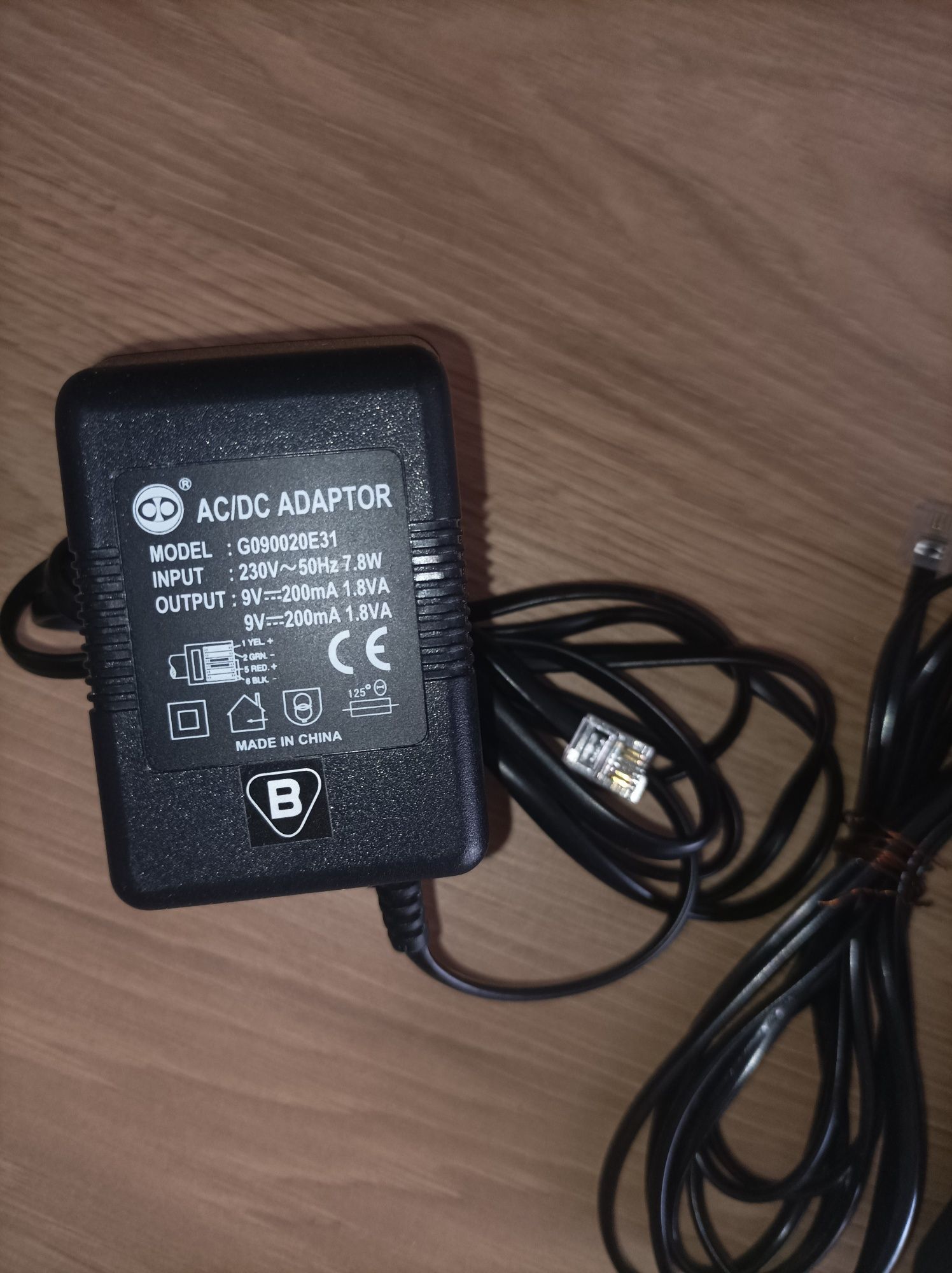 Telefon stacjonarny Audiolone Alantel z ładowarką Jak Nowy! Wysyłka!
