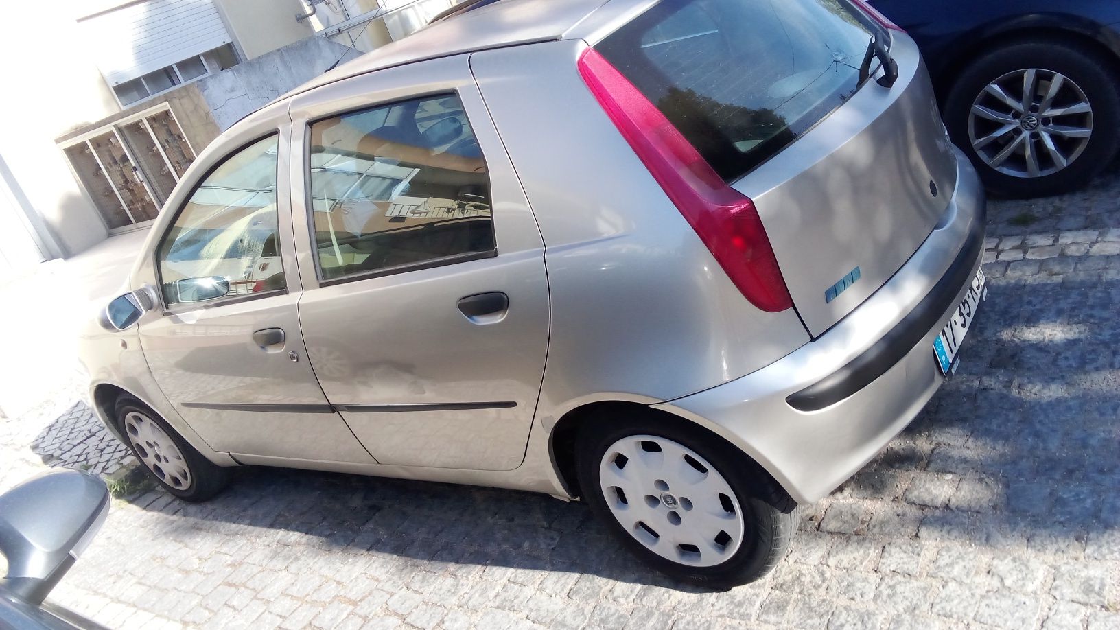 Fiat Punto 2001 .