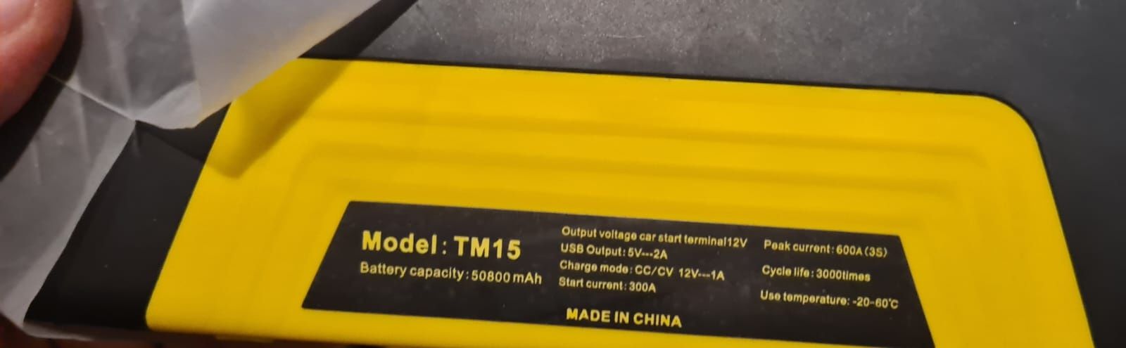 Powerbank TM15 o pojemności 50800 mAh.

Cechy produktu:

pojemność: 12
