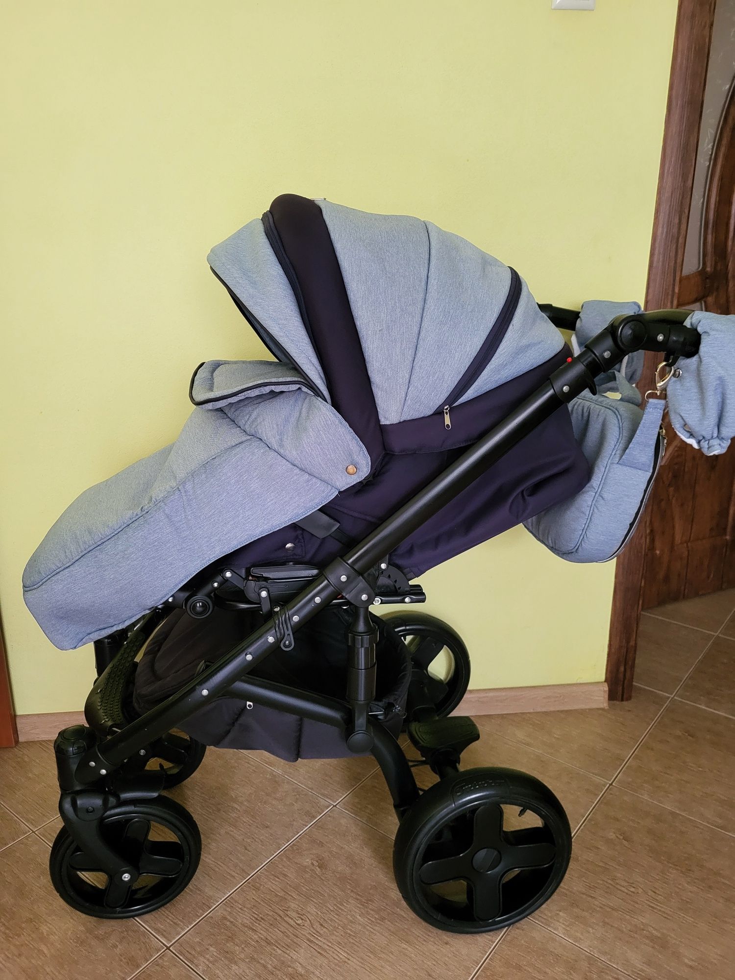 Коляска Baby Pram 2в1