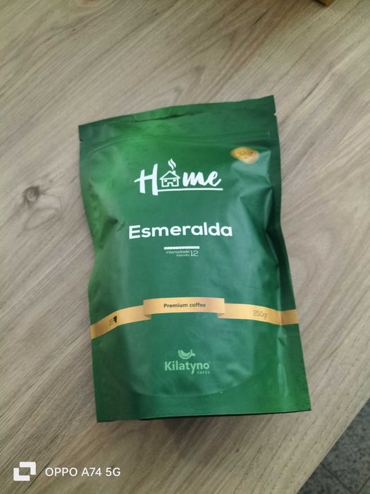 Vendo máquina de café De'longhi Dinâmica oferta 1kg café.