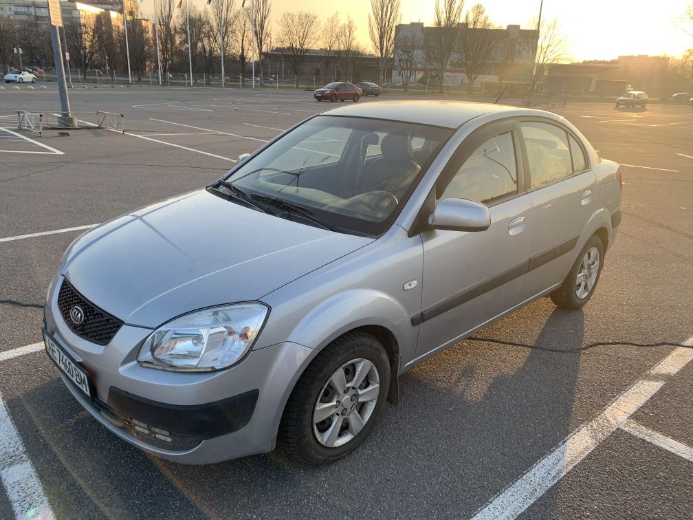 Продам Kia rio ll 2007