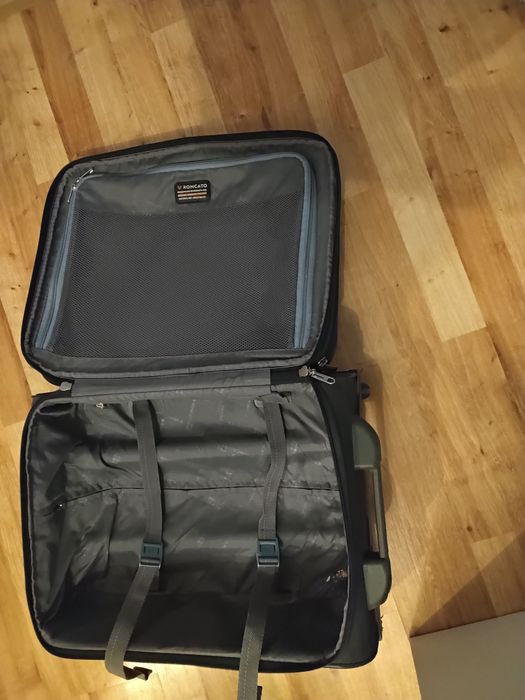 Walizka  roncato bdb stan