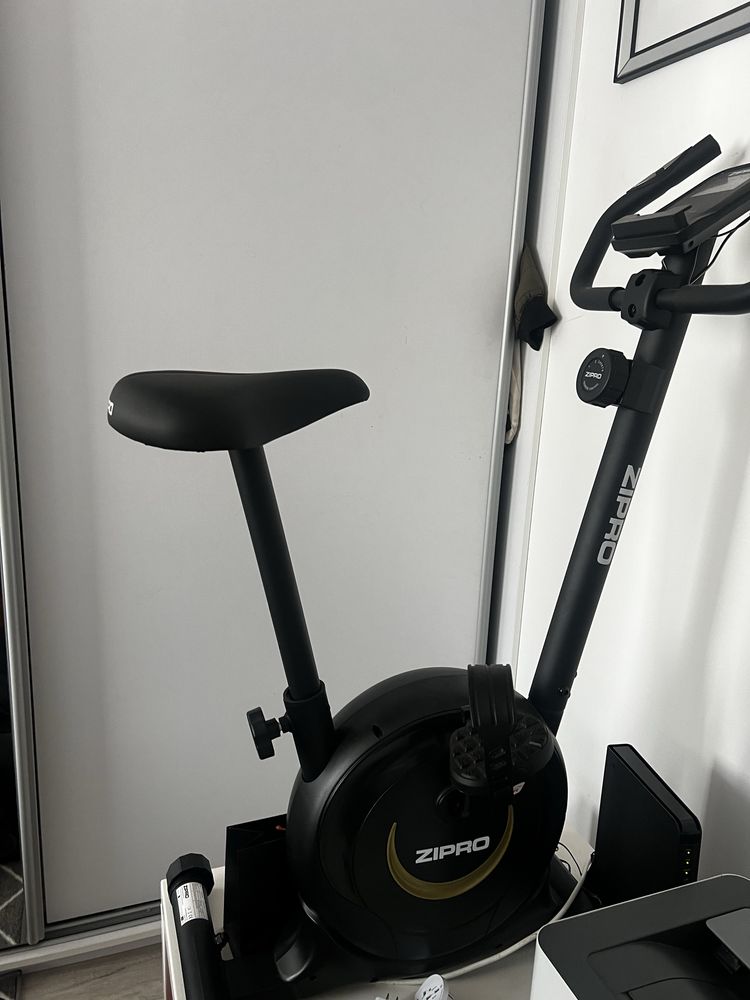 One - s ZIPRO rowerek stacjinarny