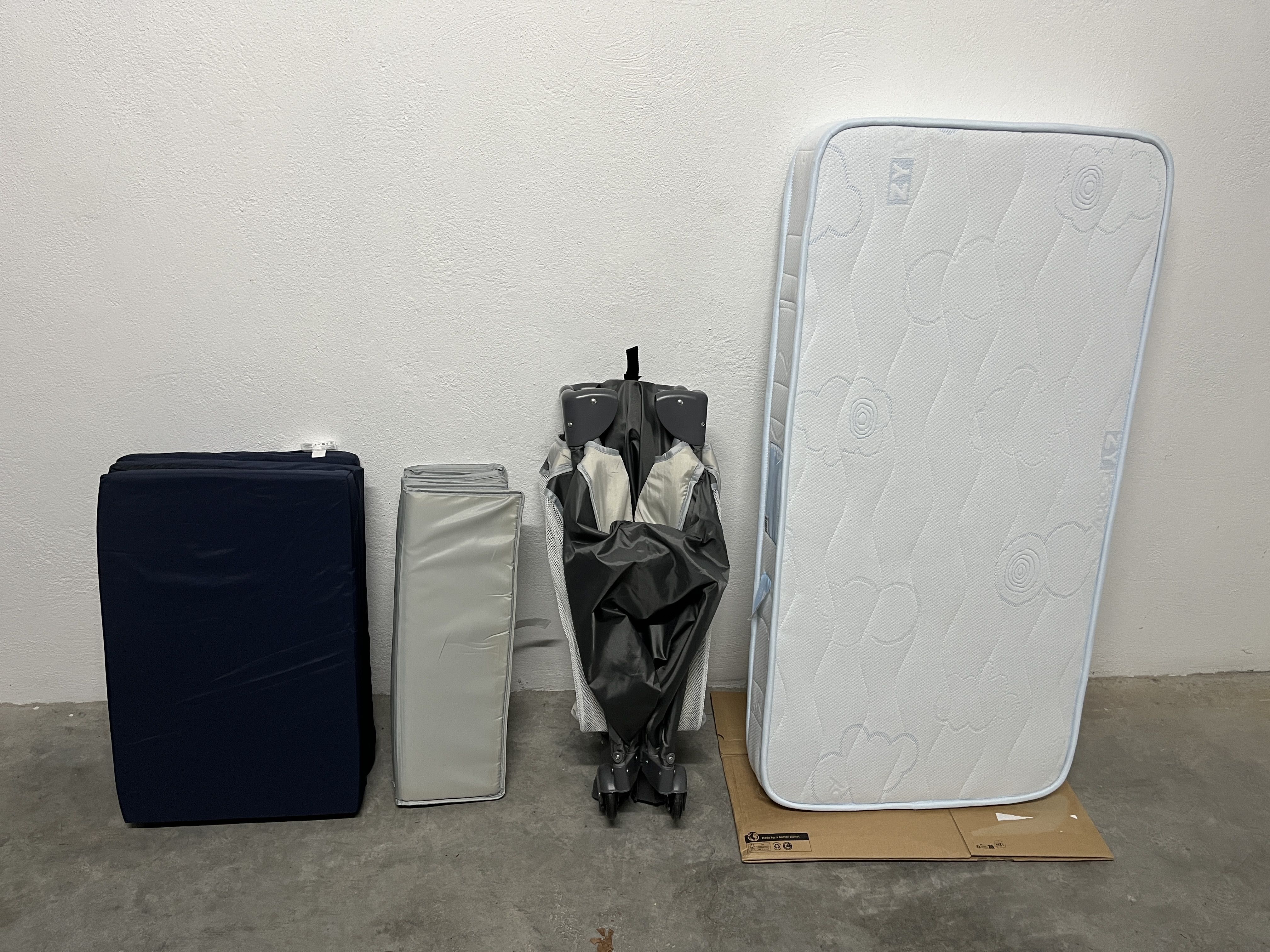 Cama Portátil / Berço Viagem + Colchão Zippy Anti Alérgico