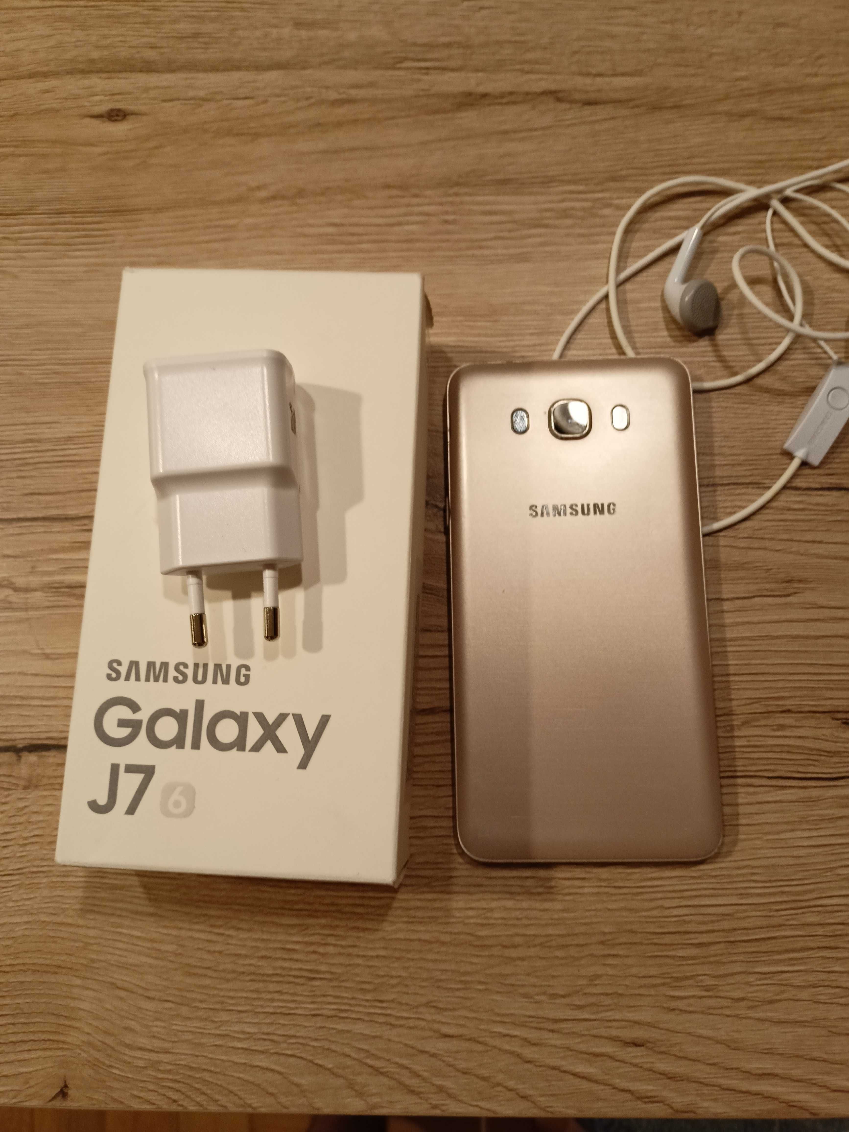 Samsung Galaxy J7 lub iPhone 4