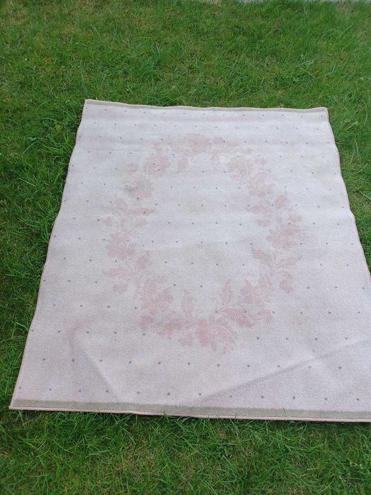 Sprzedam 2 dywany z Ikea.