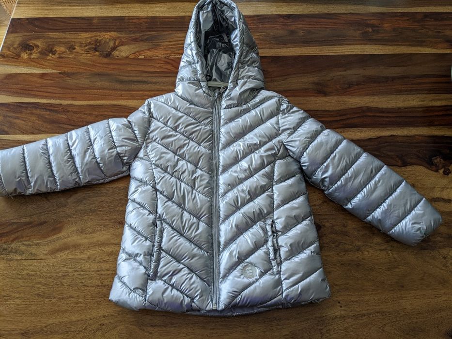 Casaco acolchado prateado tamanho 7-8