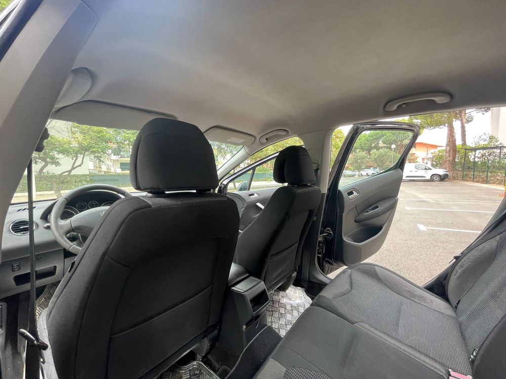 Peugeot 308 ano 2009 diesel, apenas 176mil kms