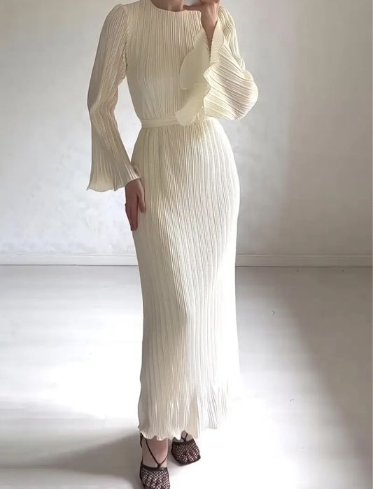 Біла довга святкова сукня