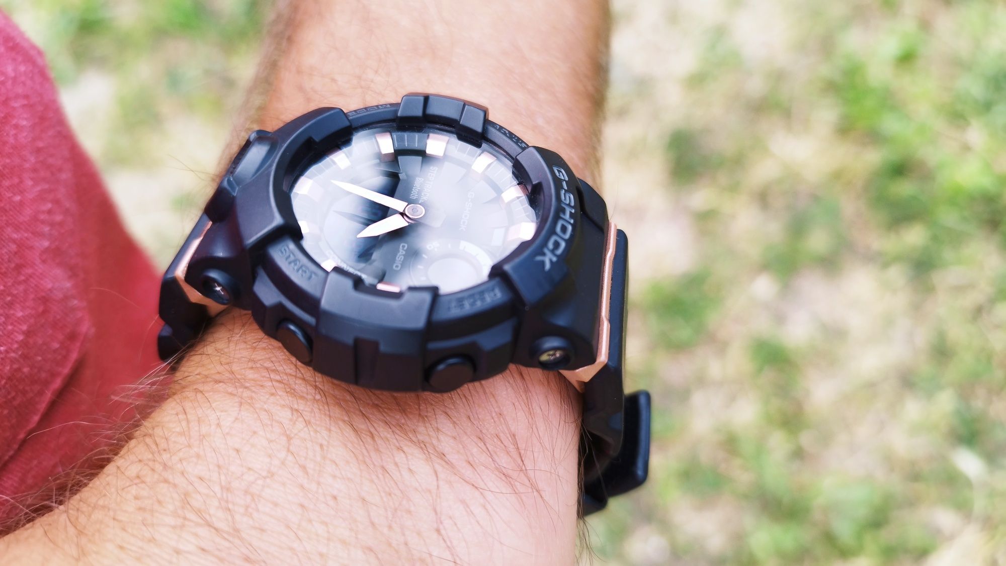 Годинник Casio G-Shock GMA-B800-1AER