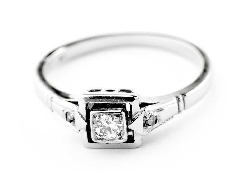 Złoty Pierścionek - ART DECO - 2,99g - WIEDEŃ po 1938 roku - DIAMENTY