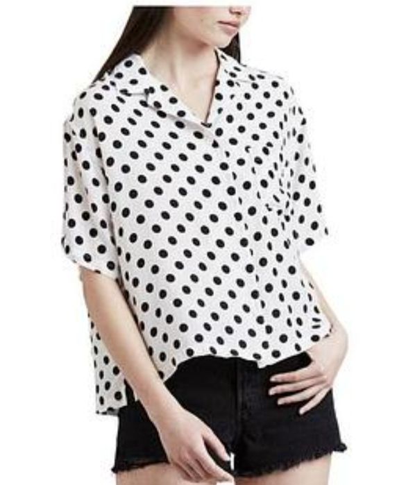 Levis. Горох. Блуза с коротким рукавом.