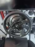 thrustmaster T300