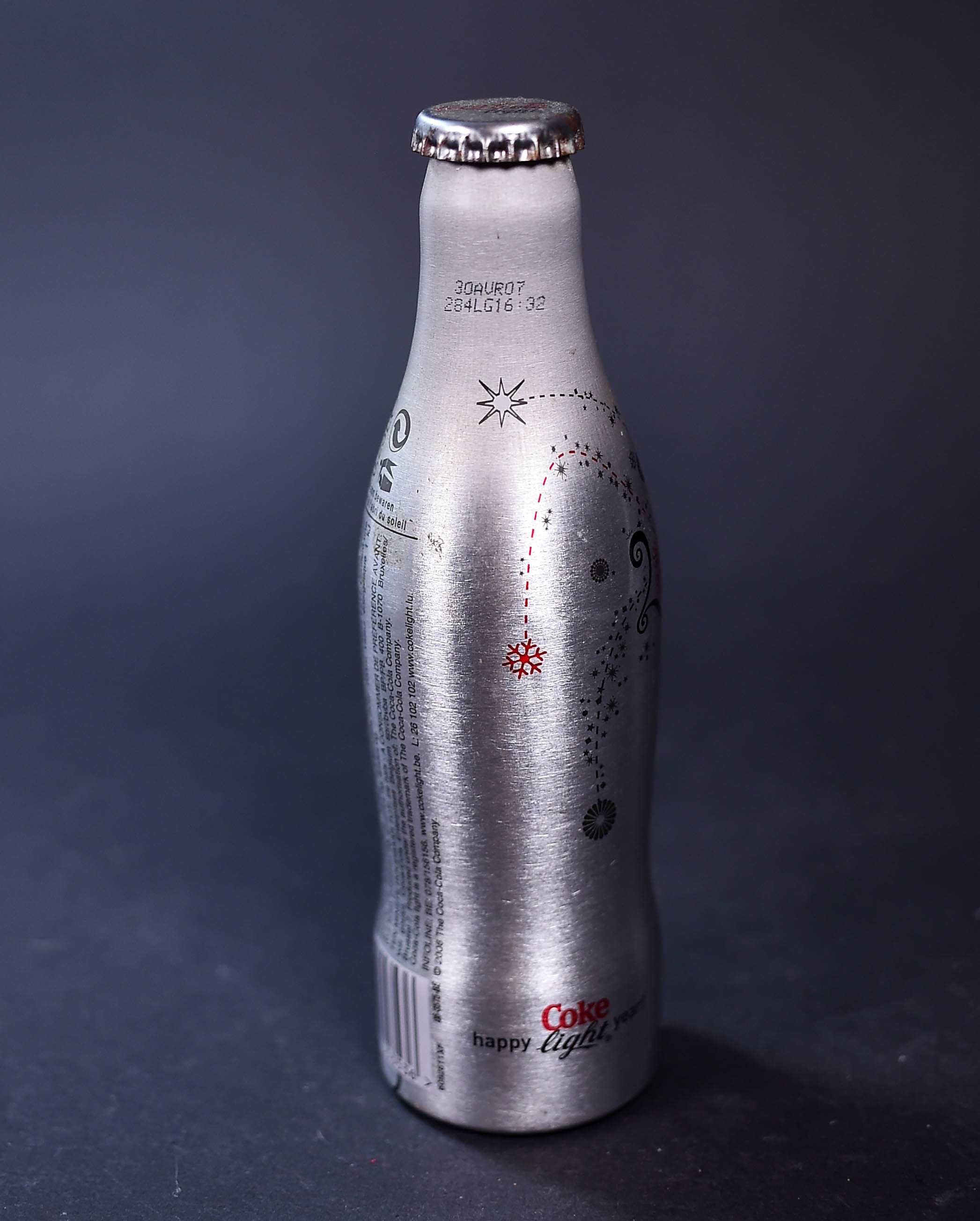Coca - Cola light  butelka nie otwarta ( pełna zawartość) 2007 r.