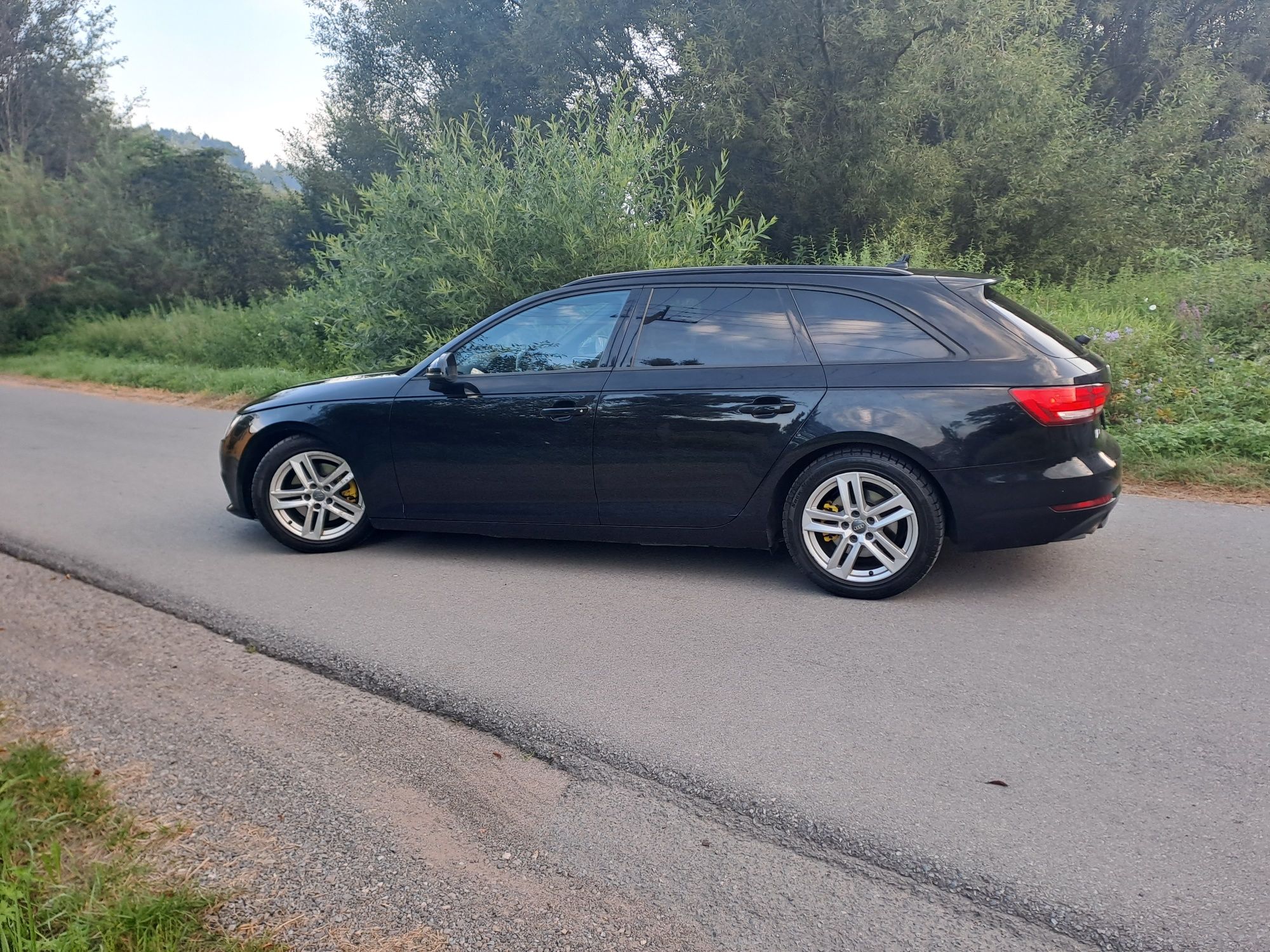 Audi a 4  w dobrej cenie