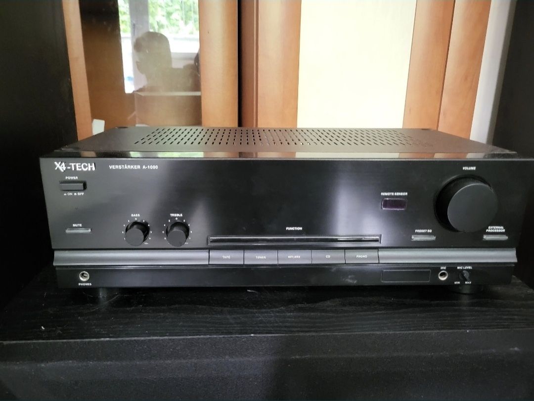 wzmacniacz stereo X4-Tech A-1000.