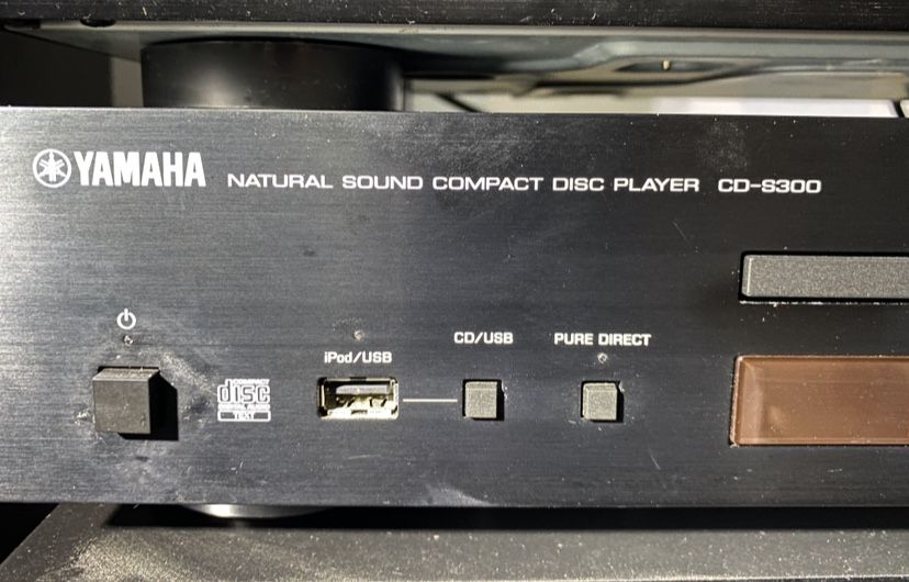 YAMAHA CD-S300 odtwarzacz CD