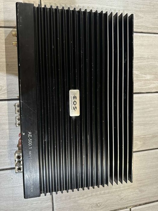 Моноблок Автомобильный E.O.S