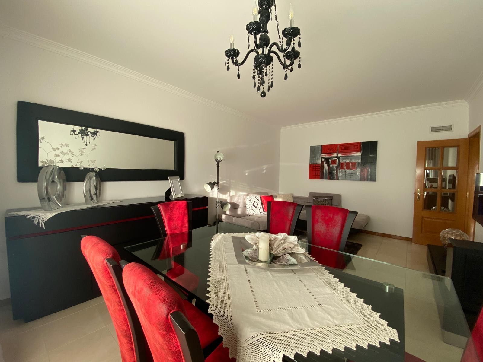 Móveis sala em madeira maciça
