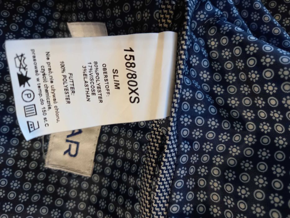 sprzedam  marynarkę dla chłopca