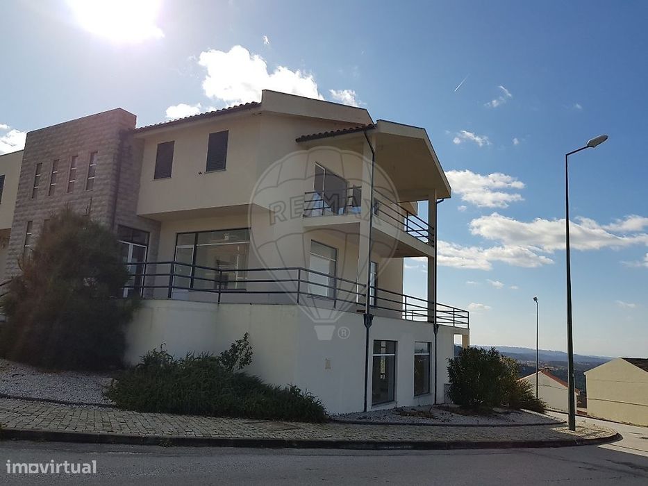 Loja  para arrendamento