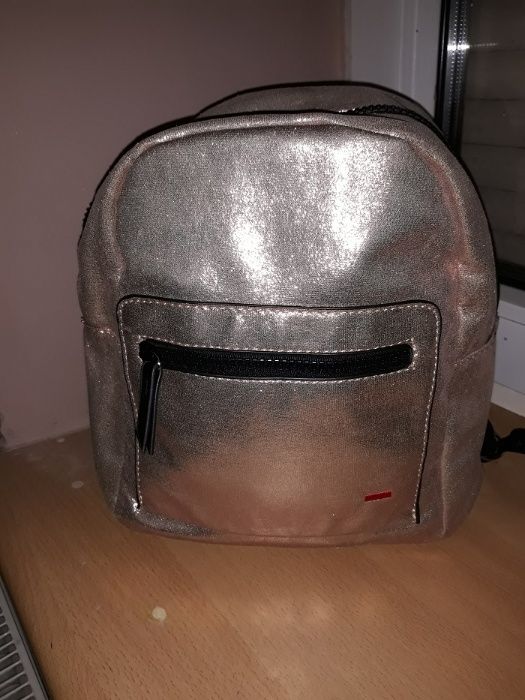 Reserved złoty/różowy plecak