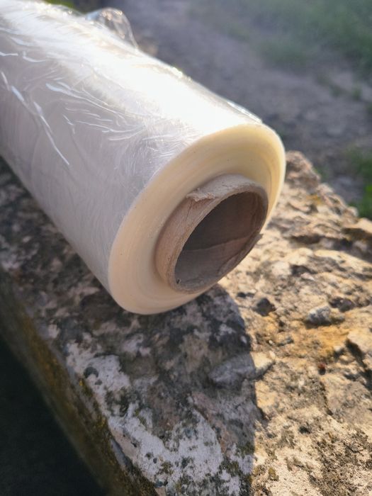 Продаж стрейч плівки(2.4кг)